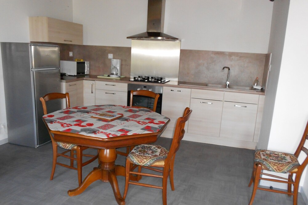 Photo of Kitchen in Lescure-Jaoul