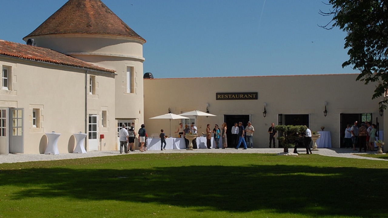 Photo of Outdoor in Saint-Coutant-le-Grand