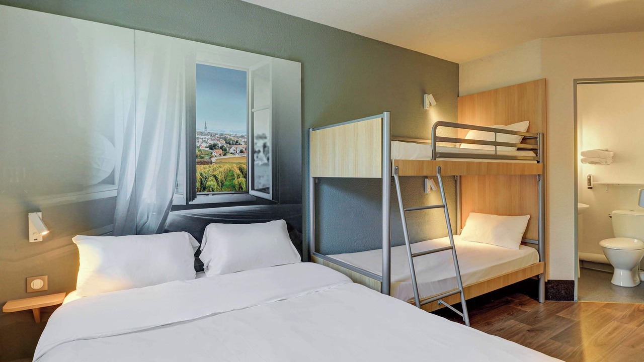 Photo of Bedroom in Savigny-les-Beaune