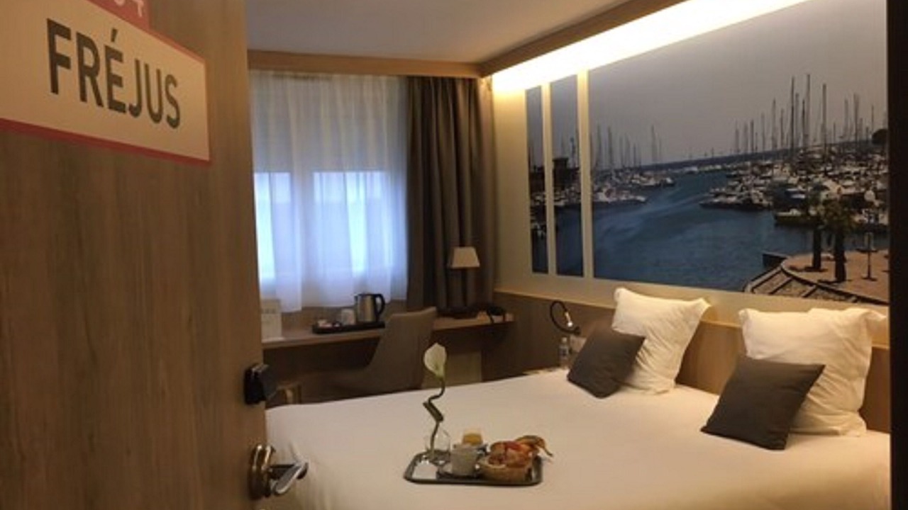 Photo of Bedroom in Mormant-sur-Vernisson