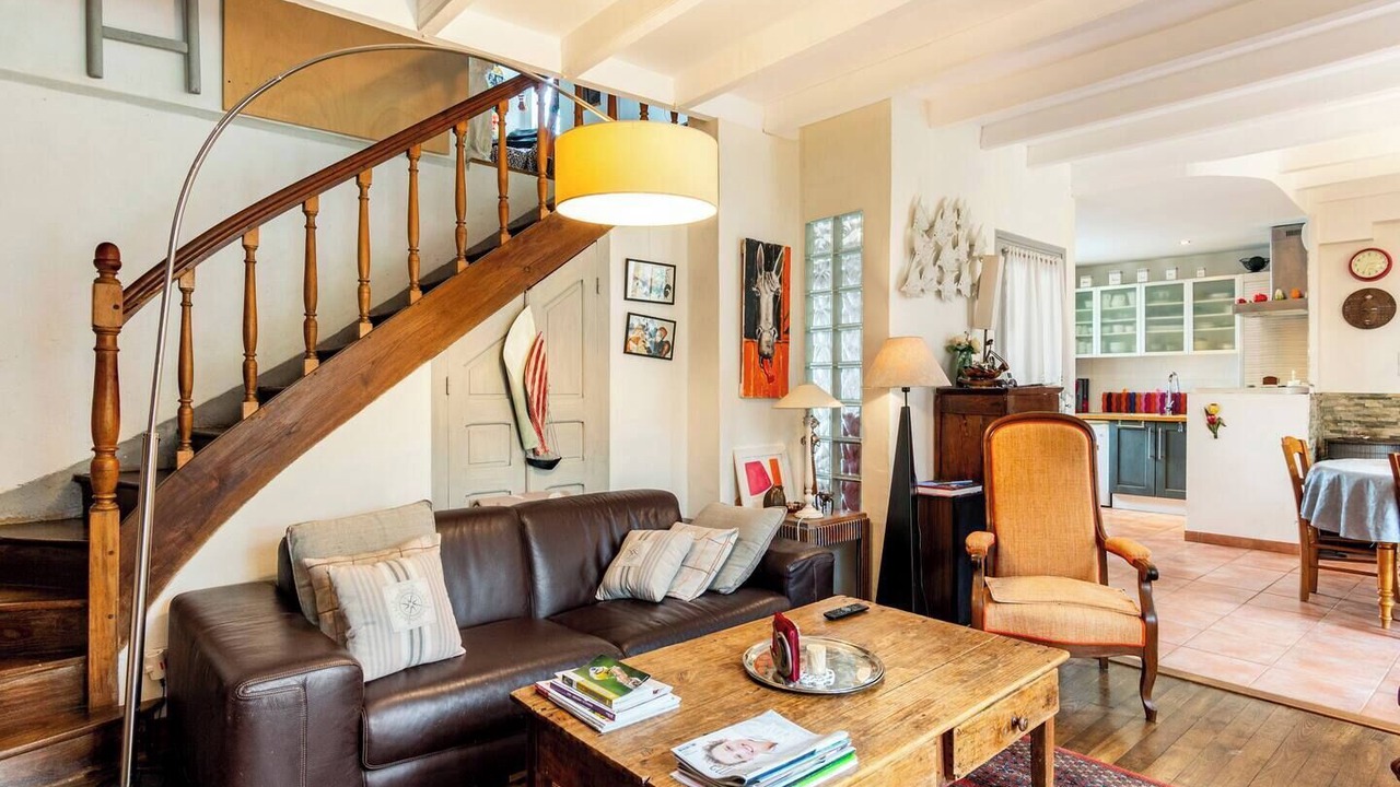 Photo of Livingroom in Surzur