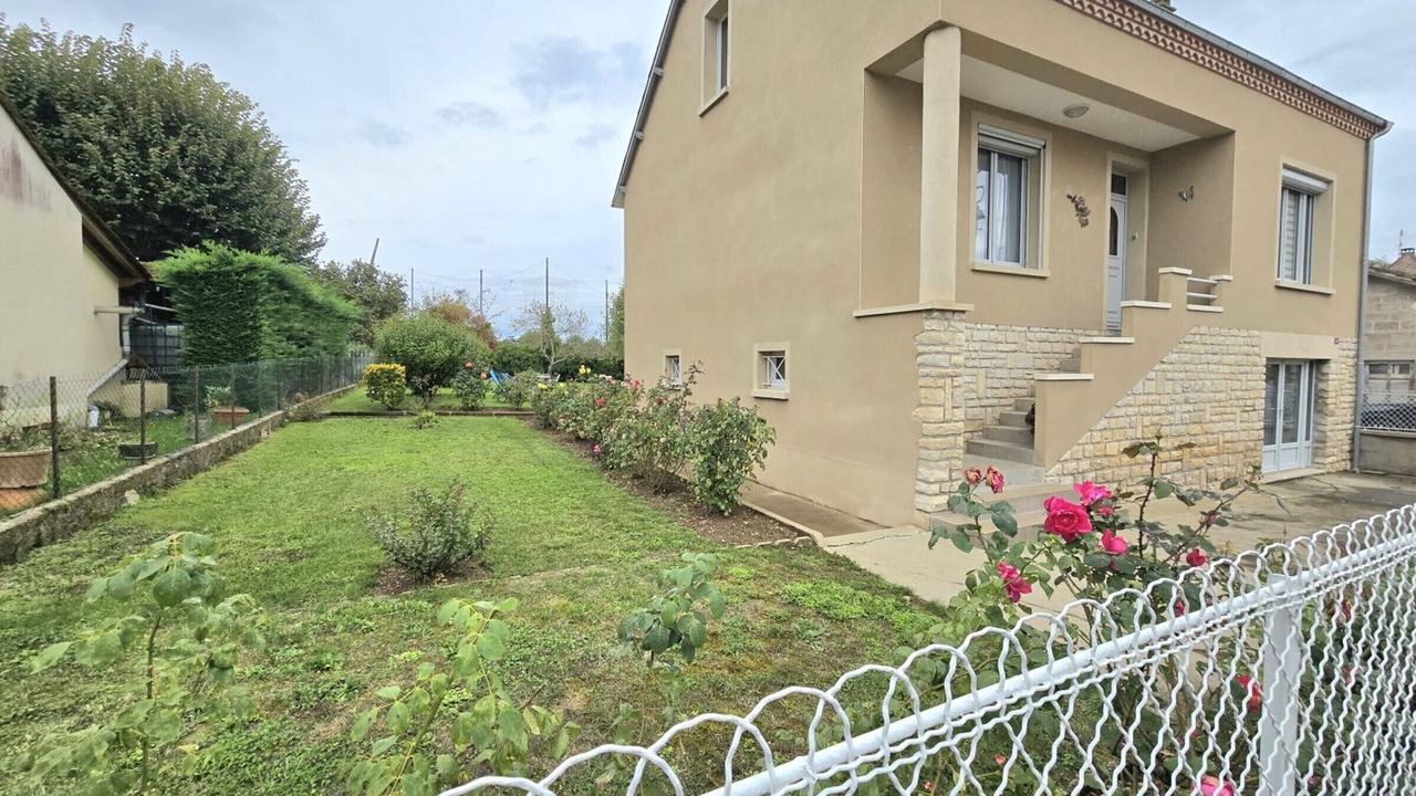 Photo of Outdoor in Rouffignac-Saint-Cernin-de-Reilhac
