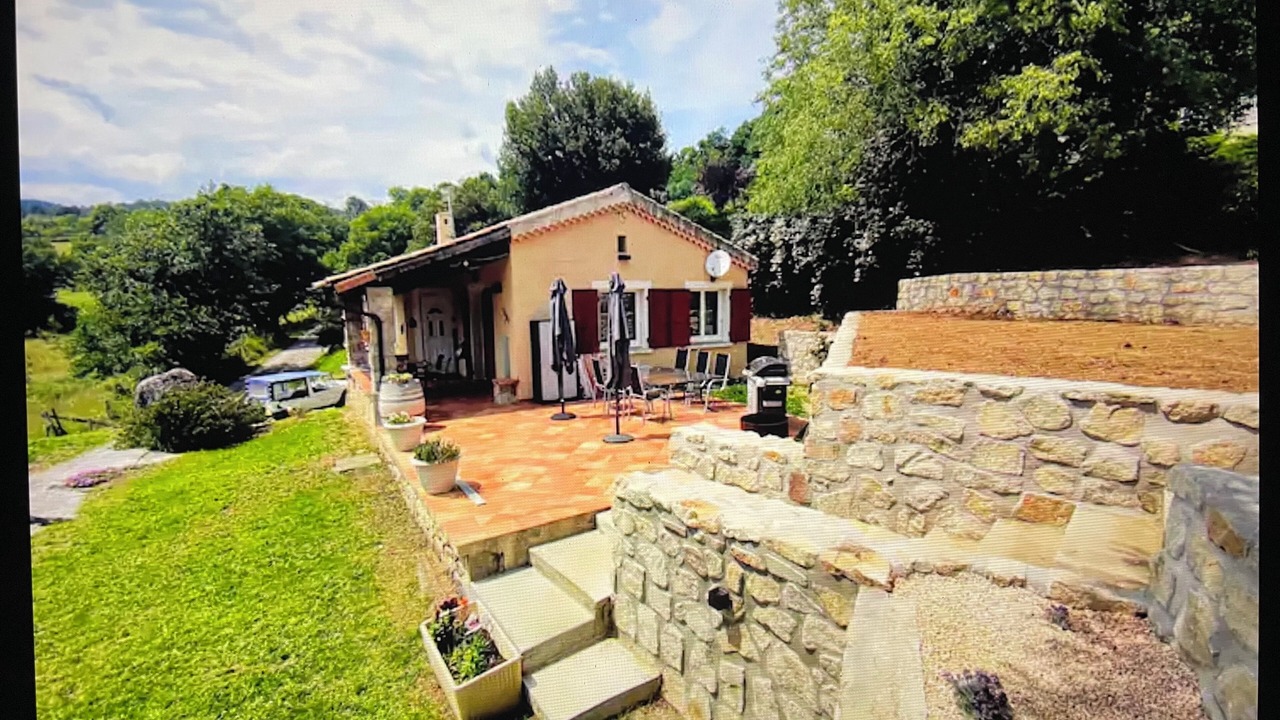 Photo of Patio Balcony in Chassiers