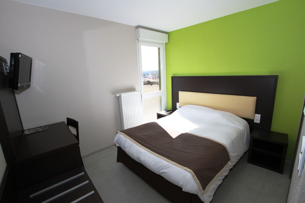 Photo of Bedroom in Saint-Chely-d'Apcher