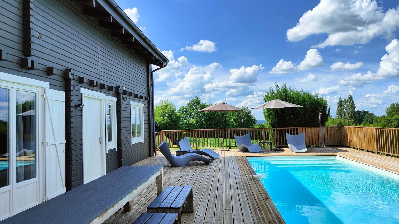 Photo of Outdoor in Saint-Etienne-de-Villereal