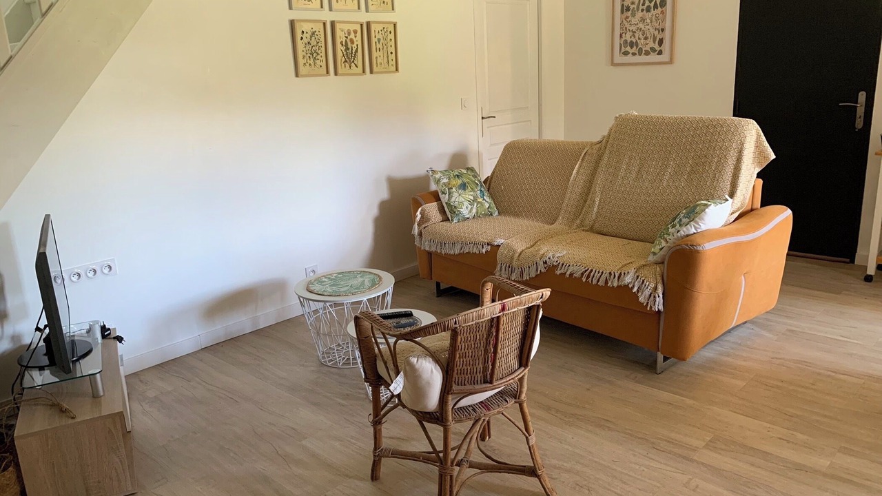Photo of Livingroom in Genebrieres