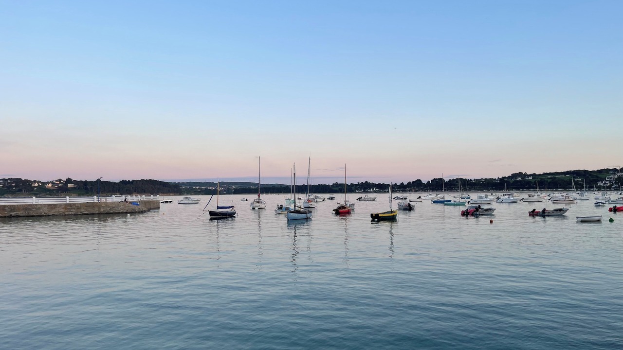 Photo of Others in Tredrez-Locquemeau