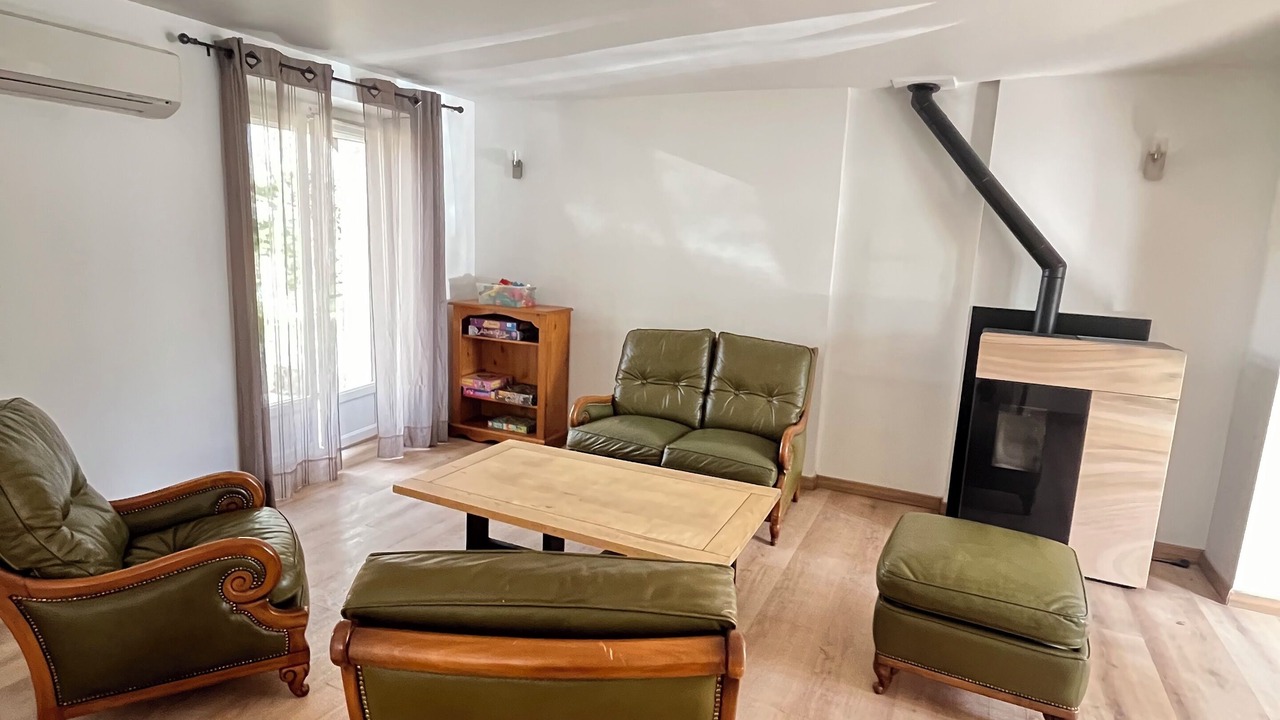 Photo of Bedroom in Villiers-sur-Morin