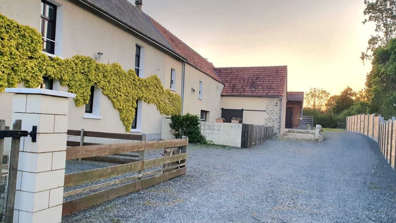 Photo of Outdoor in Vesly