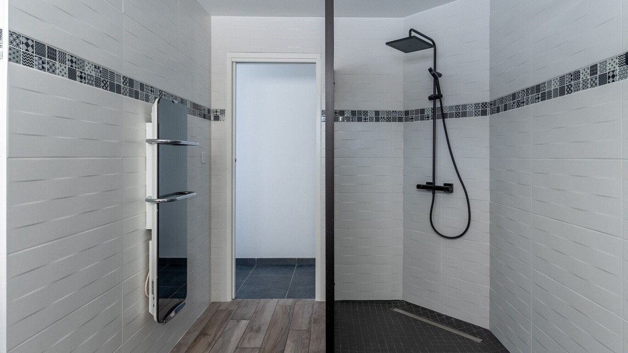 Photo of Bathroom in Parentis-en-Born
