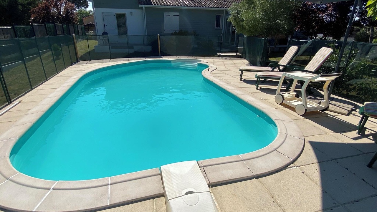 Photo of Outdoor in Escource