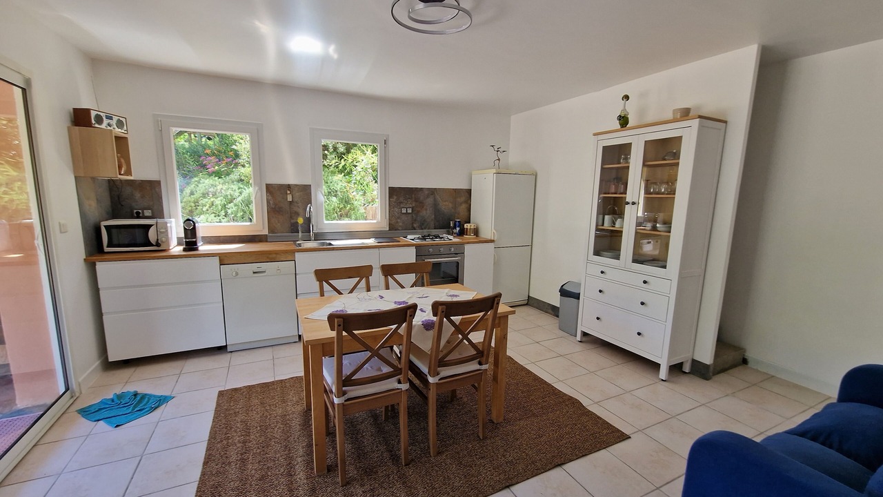 Photo of Kitchen in Notre-Dame-de-la-Rouviere