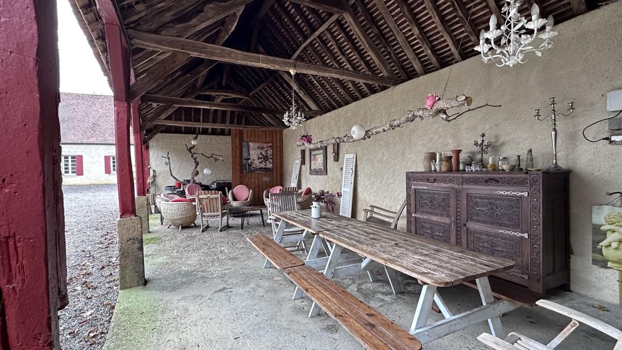 Photo of Patio Balcony in Souvigny