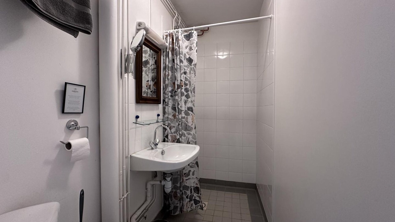 Photo of Bathroom in Souvigny