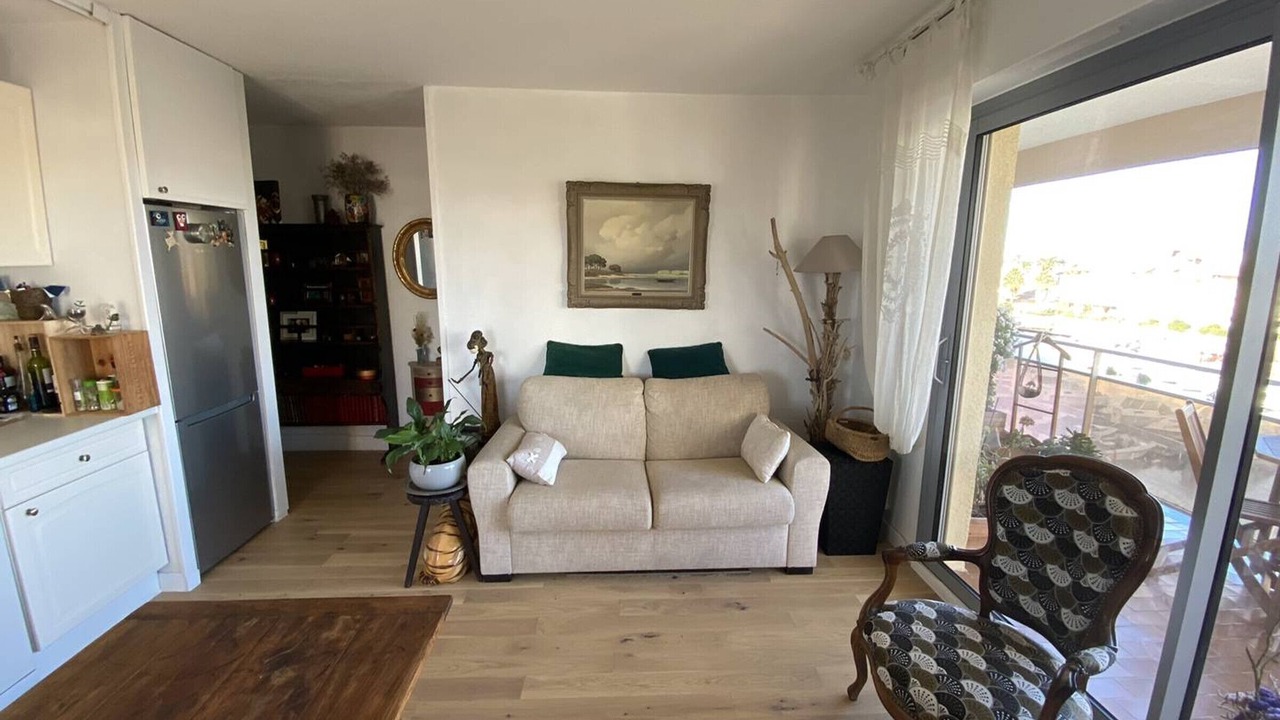 Photo of Livingroom in Le Port