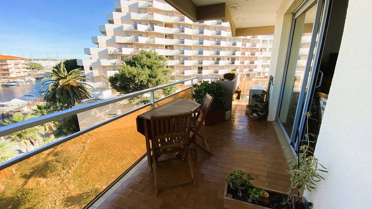 Photo of Outdoor in Le Port