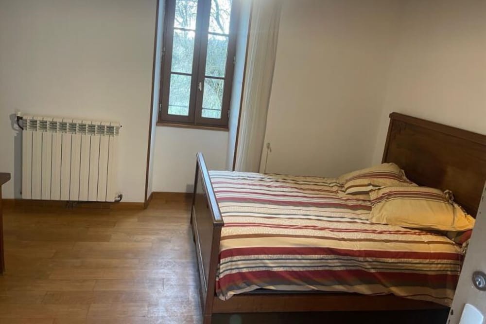 Photo of Bedroom in Saint-Amans-de-Pellagal