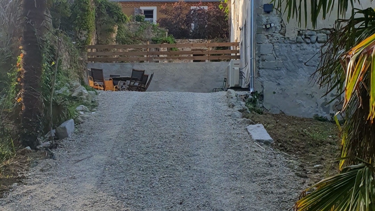 Photo of Outdoor in Alairac