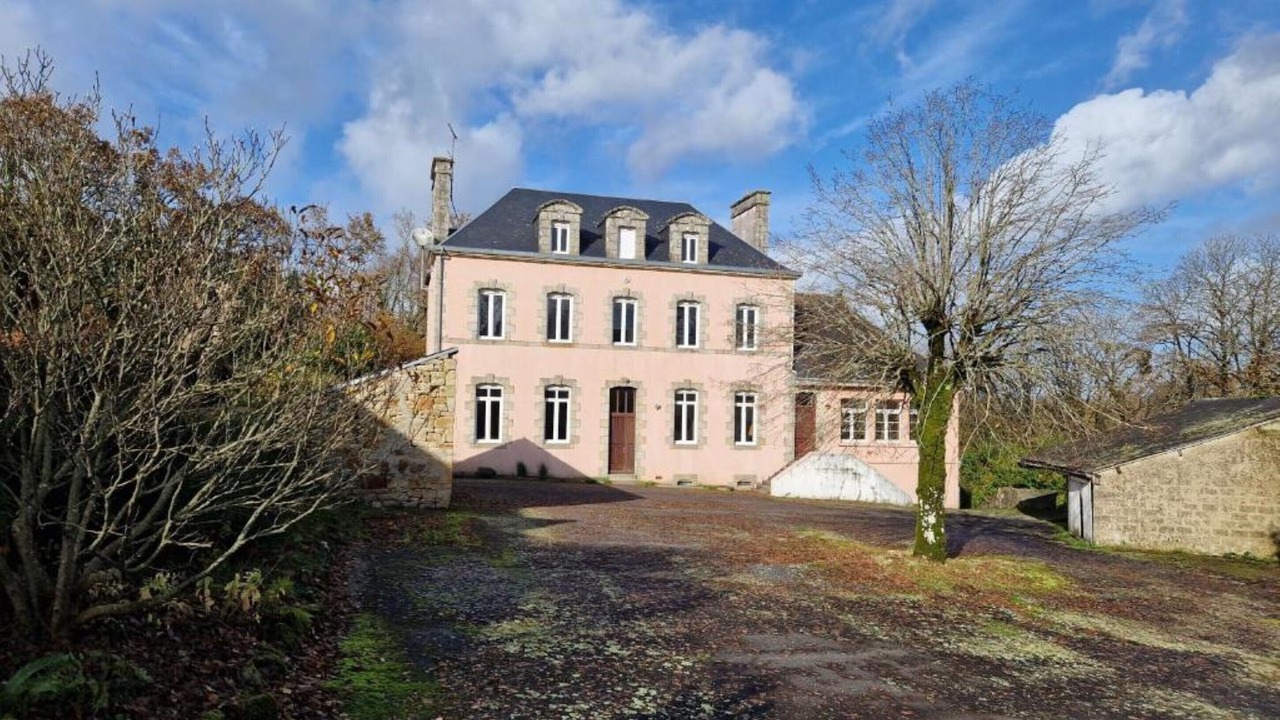 Photo of Outdoor in Langoelan