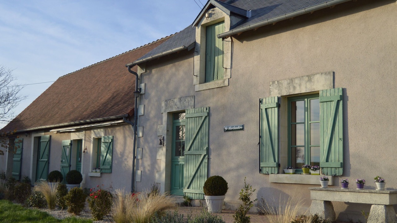 Photo of Buildings in Saulnay