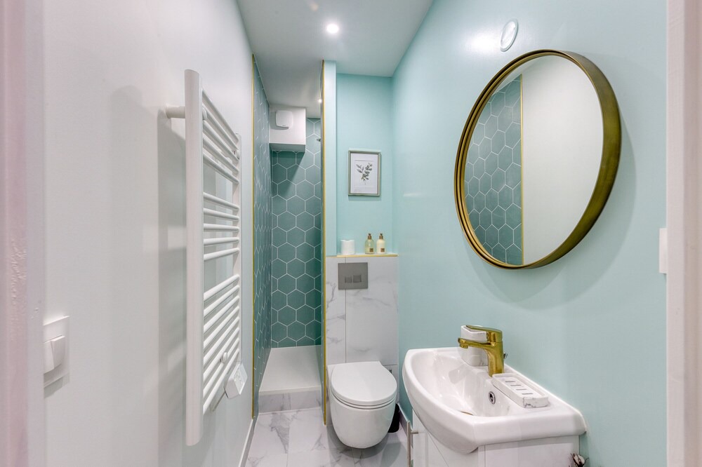 Photo of Bathroom in Morsang-sur-Seine