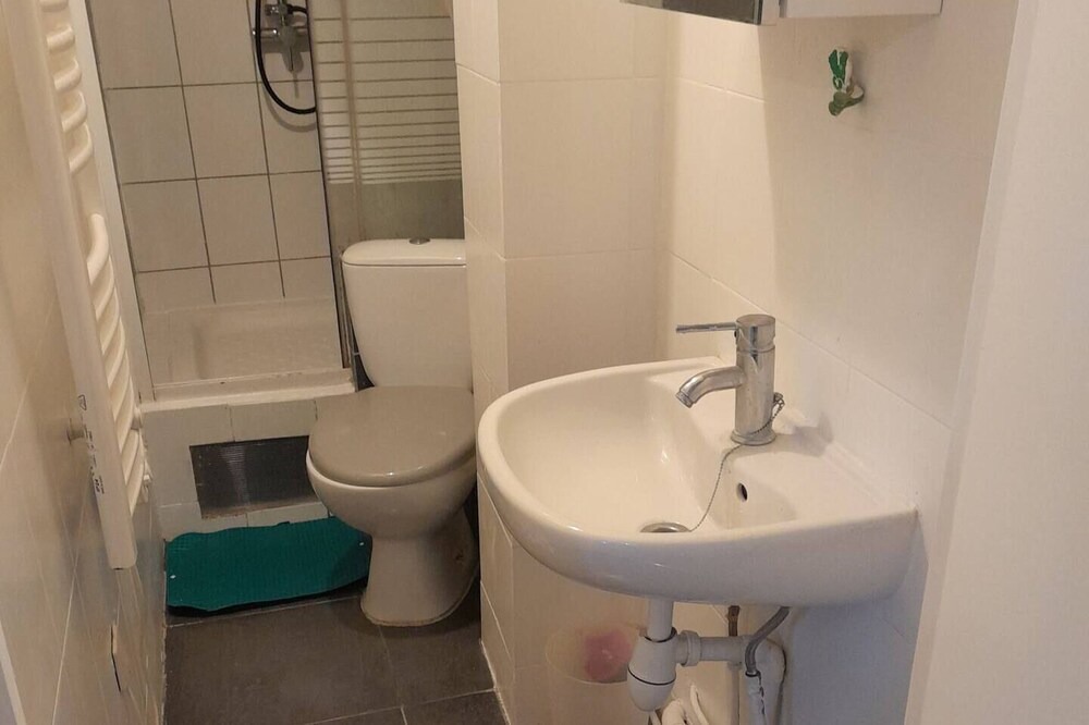 Photo of Bathroom in Gonesse