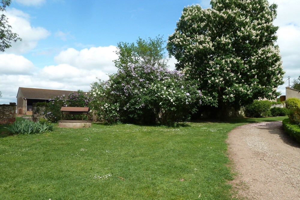 Photo of Outdoor in Saint-Menoux