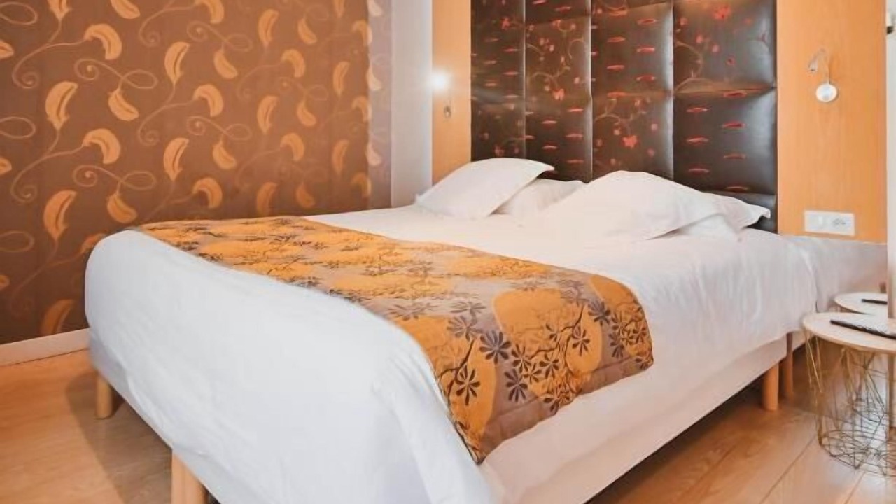 Photo of Bedroom in Mende