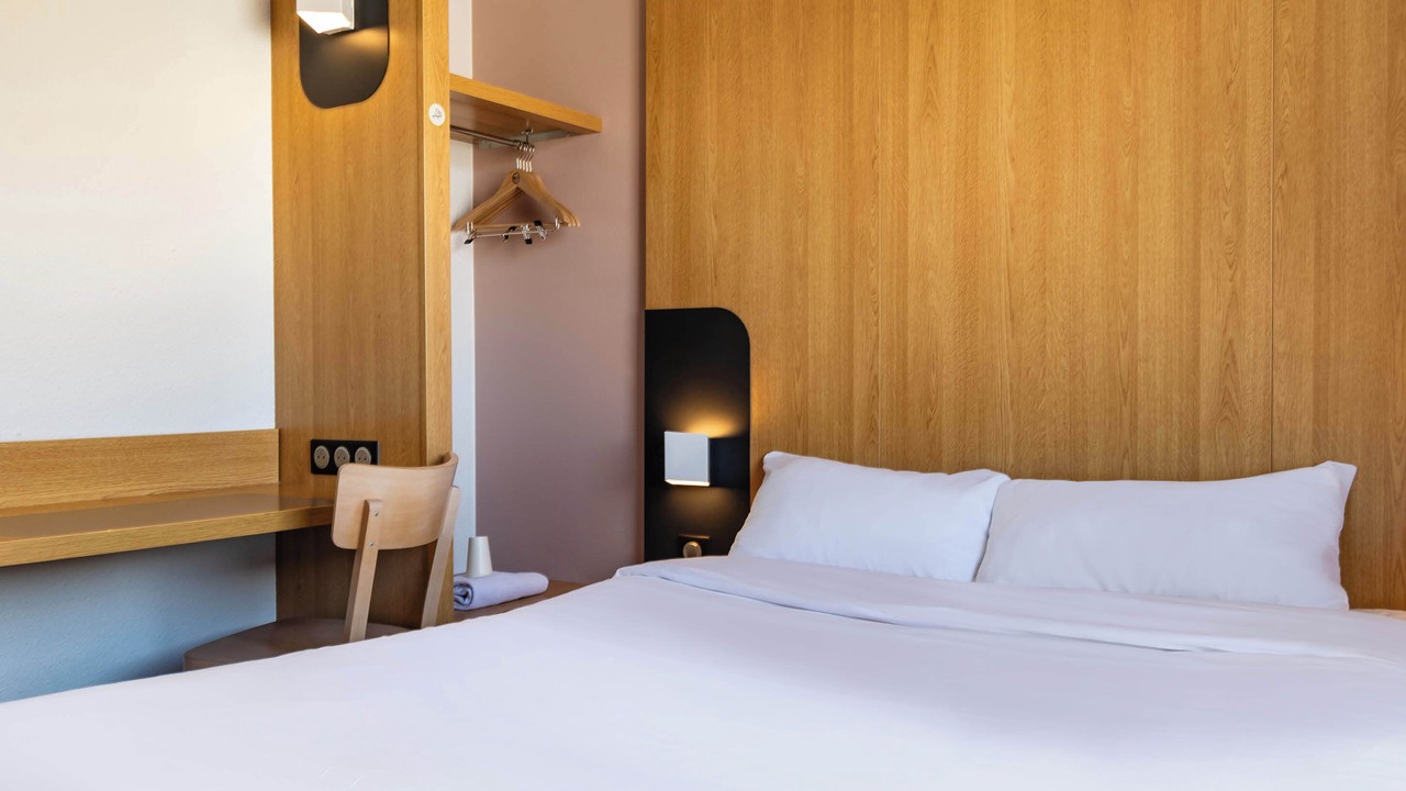 Photo of Bedroom in Secteur 4