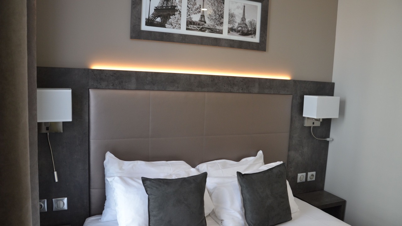 Photo of Bedroom in 13th Arrondissement