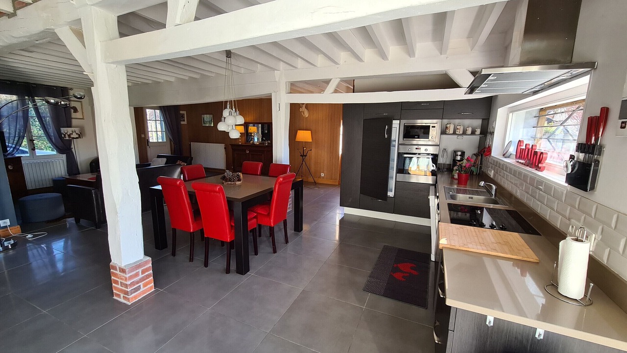 Photo of Others in La Ferte-Saint-Aubin