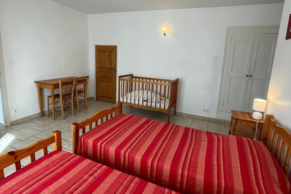 Photo of Bedroom in Saint-Andre-de-Vezines