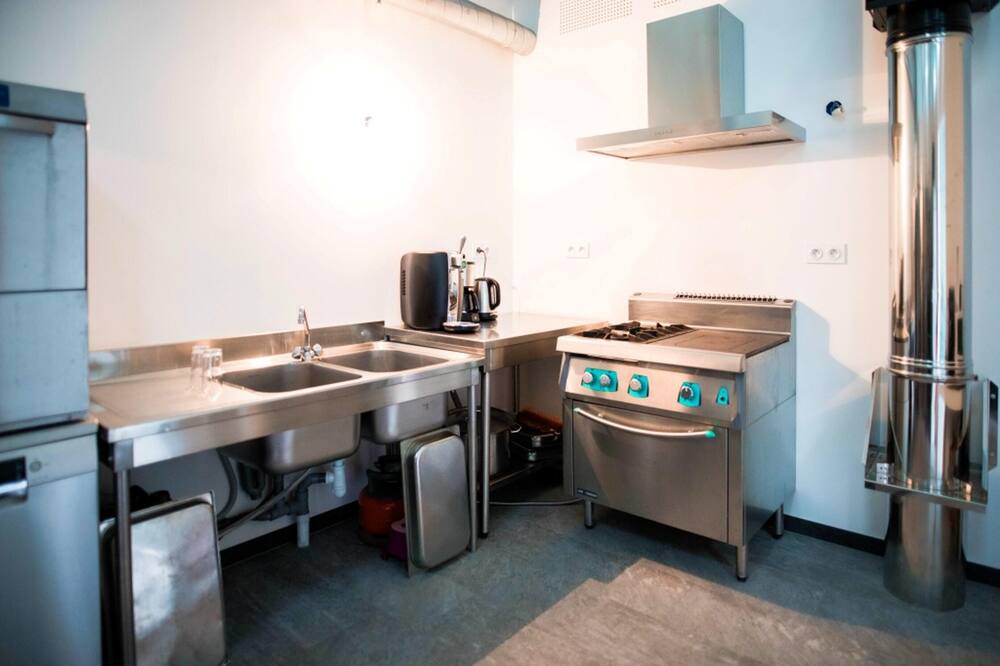 Photo of Kitchen in Dollon