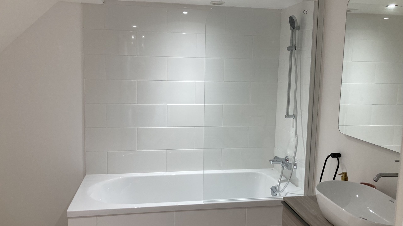 Photo of Bathroom in Greville-Hague