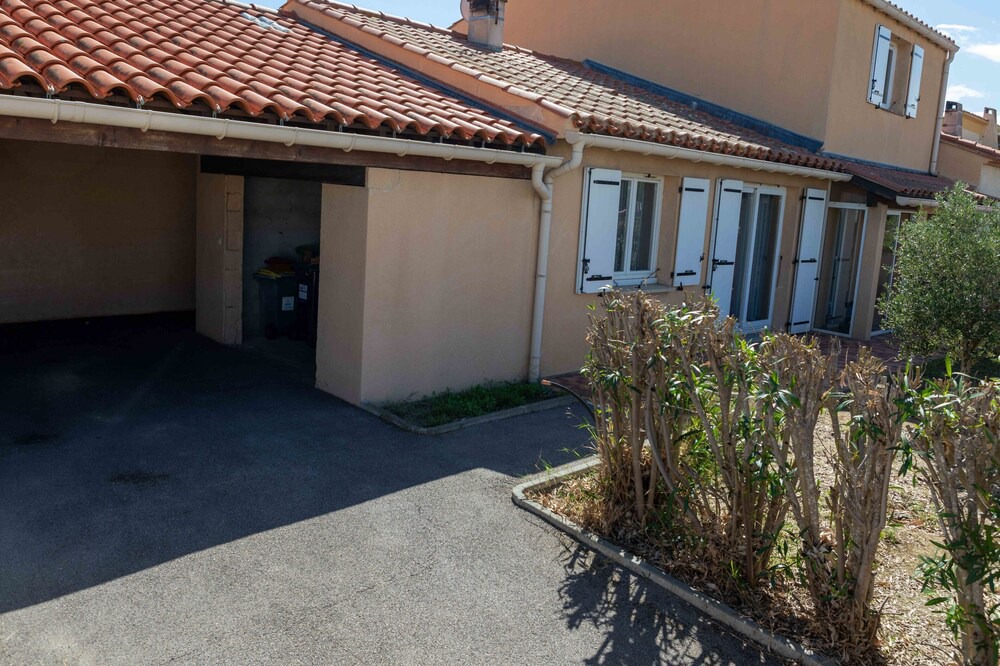 Photo of Outdoor in Saint-Esteve