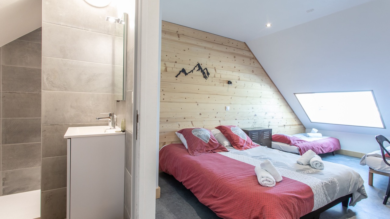 Photo of Bedroom in Saint-Michel-de-Chaillol