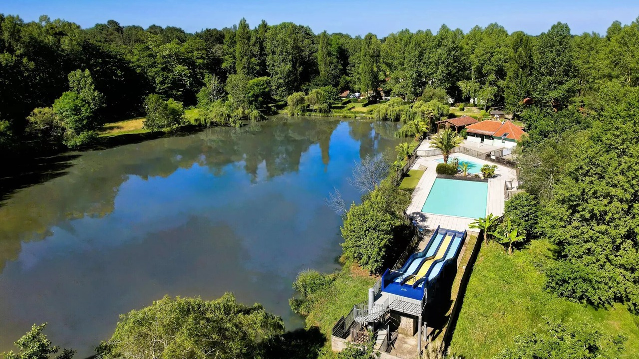 Photo of Outdoor in Belus