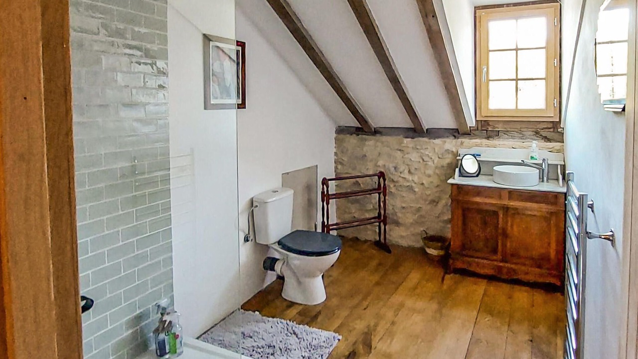 Photo of Bathroom in Lunac