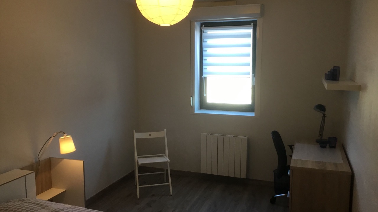 Photo of Bedroom in Anatole France Danton