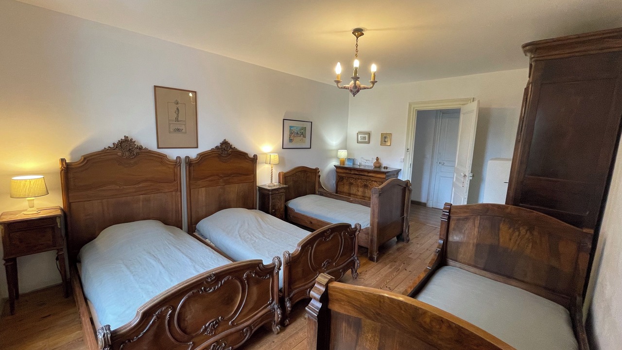 Photo of Bedroom in Pralong