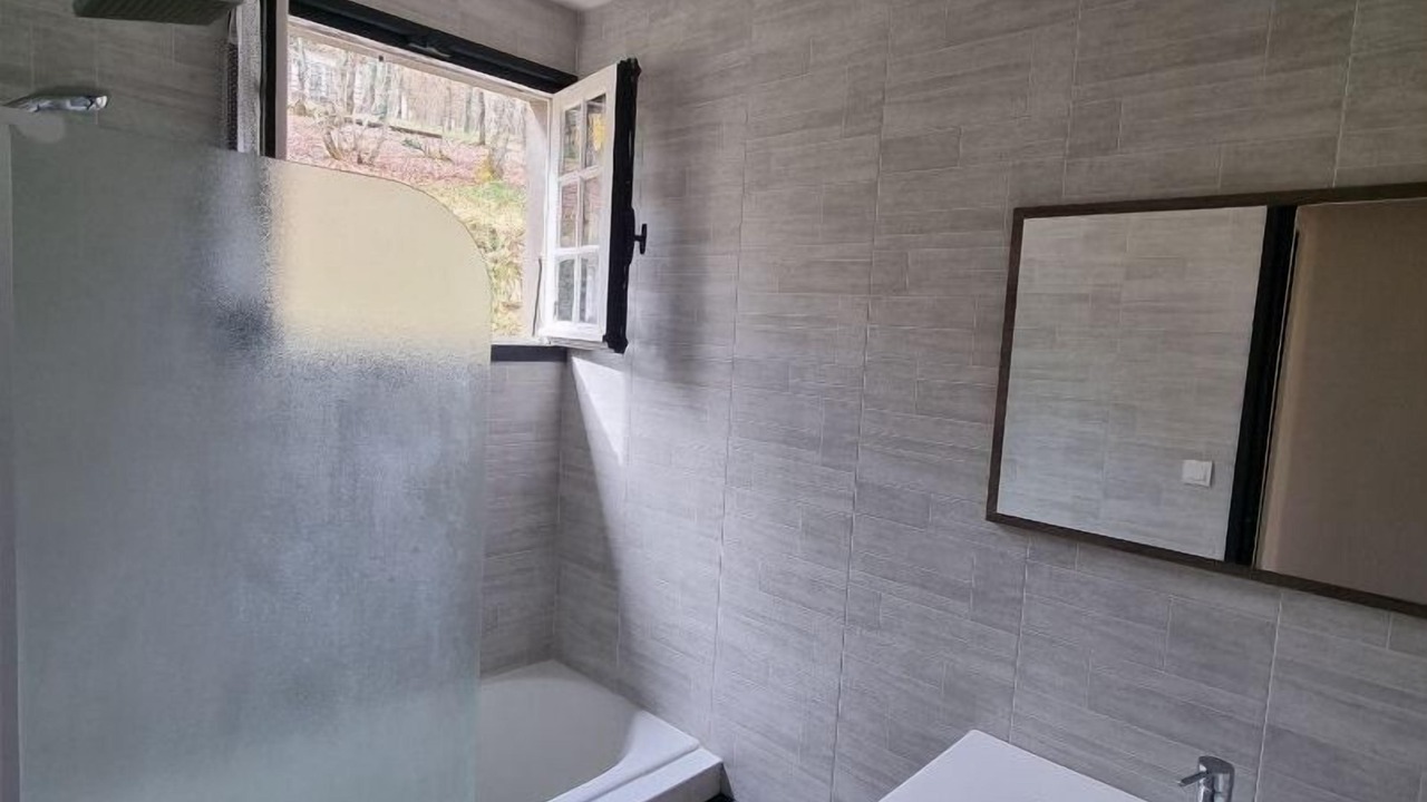 Photo of Bathroom in Saint-Chamarand