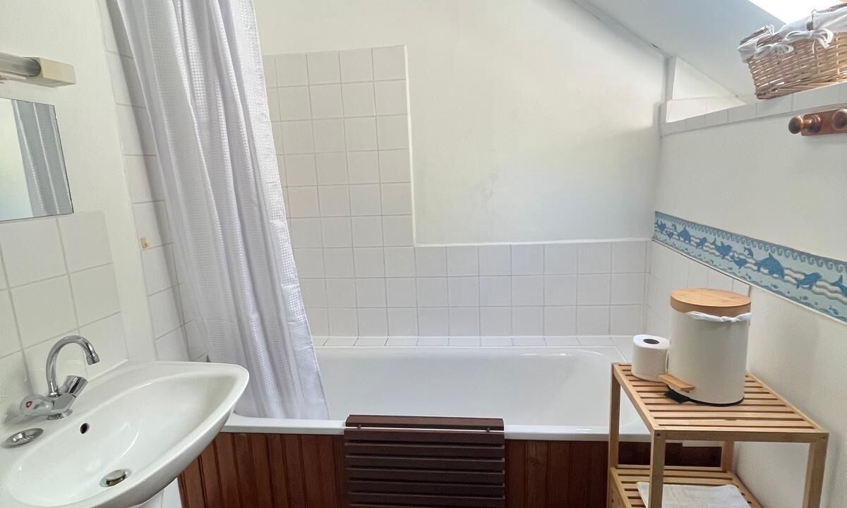Photo of Bathroom in La Chapelle-Neuve