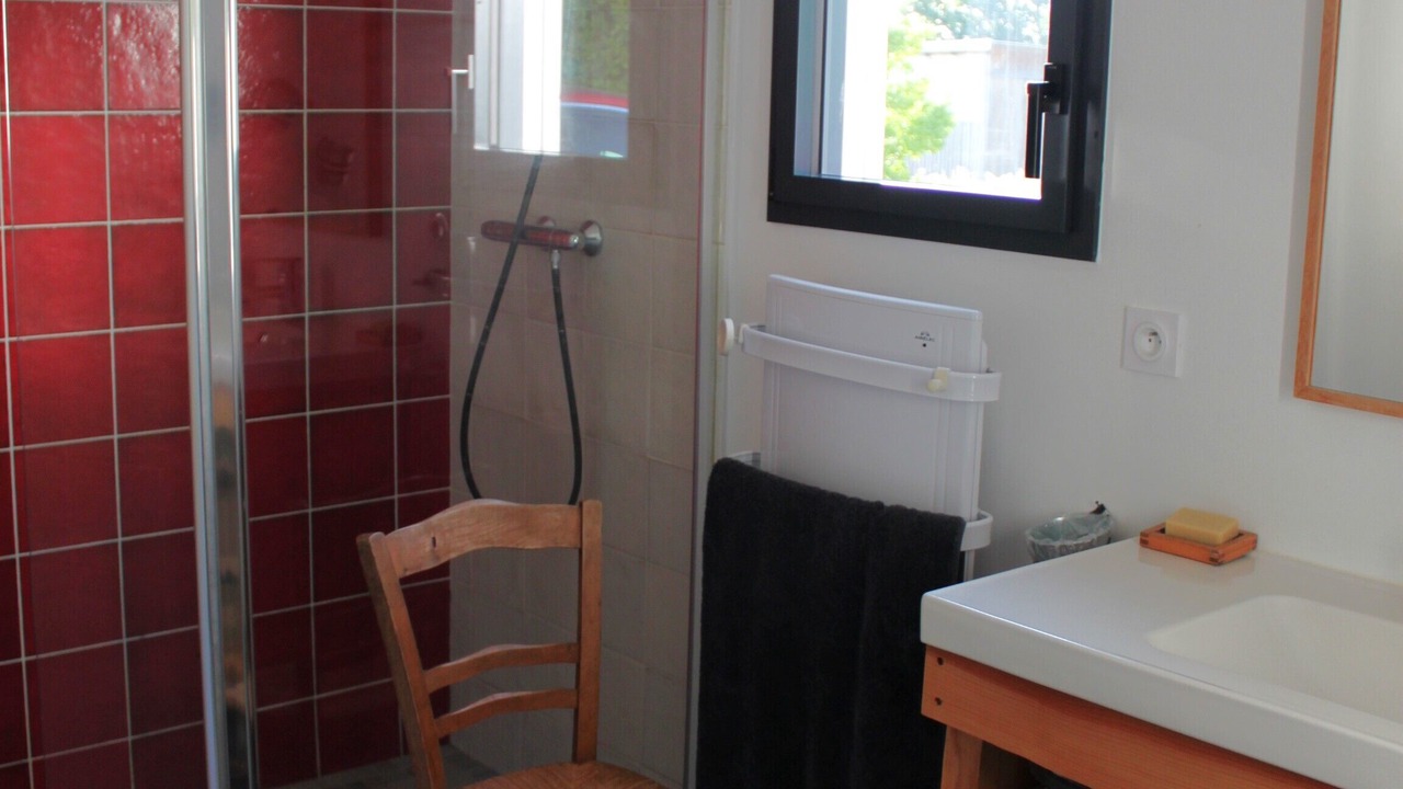 Photo of Bathroom in Plougoumelen