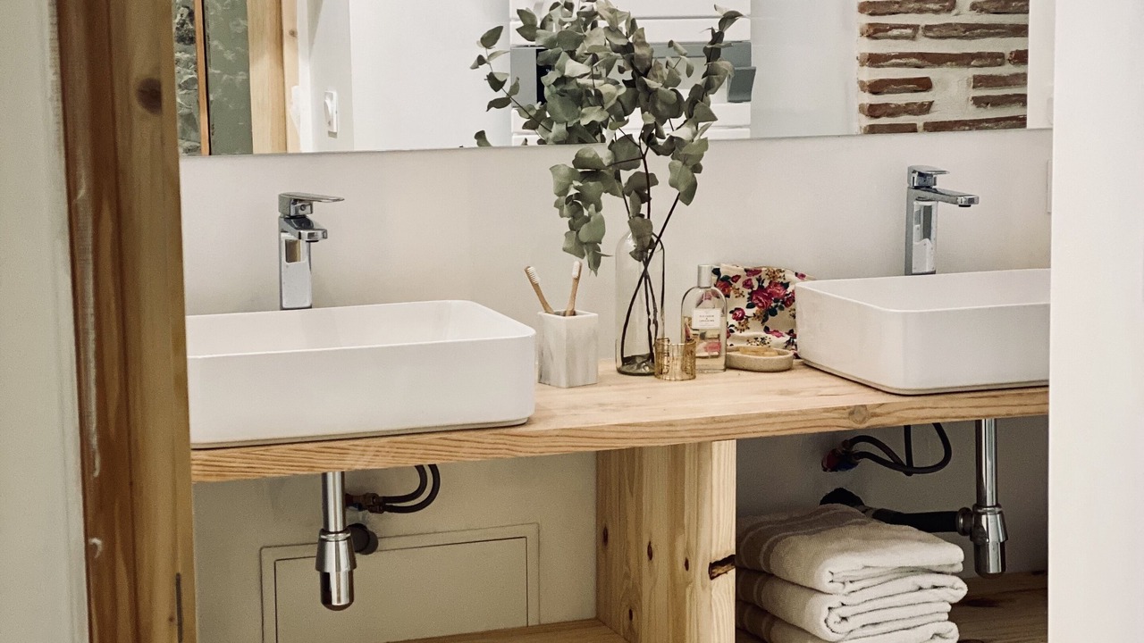 Photo of Bathroom in La Sauvetat-sur-Lede