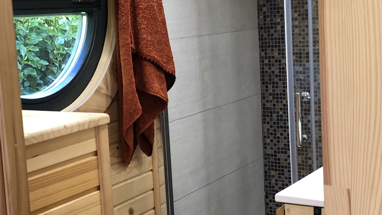 Photo of Bathroom in Porspoder