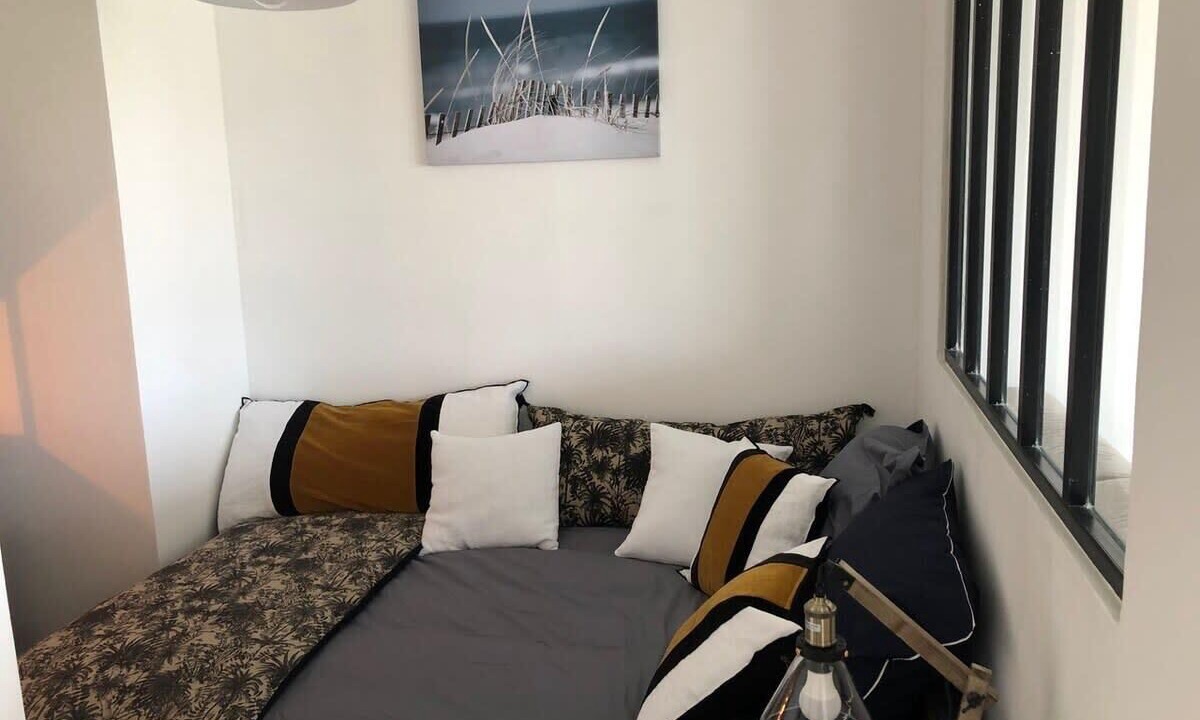 Photo of Bedroom in Quiberon