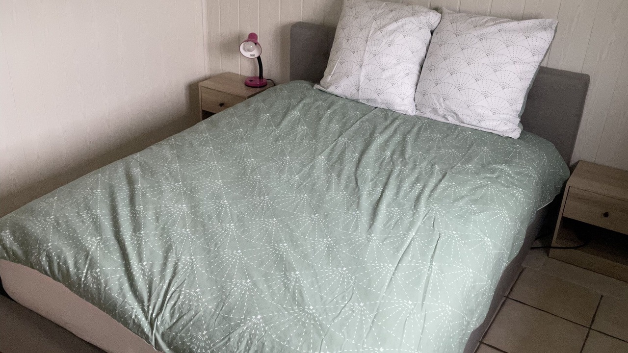 Photo of Bedroom in Venesmes