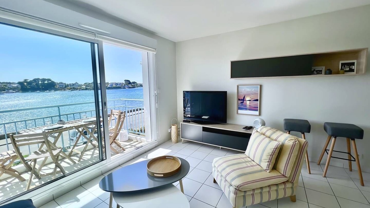 Photo of Livingroom in Etel