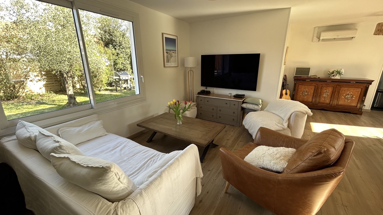 Photo of Livingroom in La Teste-de-Buch
