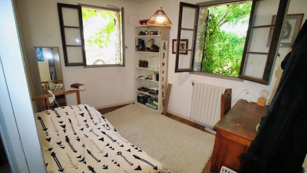 Photo of Bedroom in Saint-Martin-de-Londres